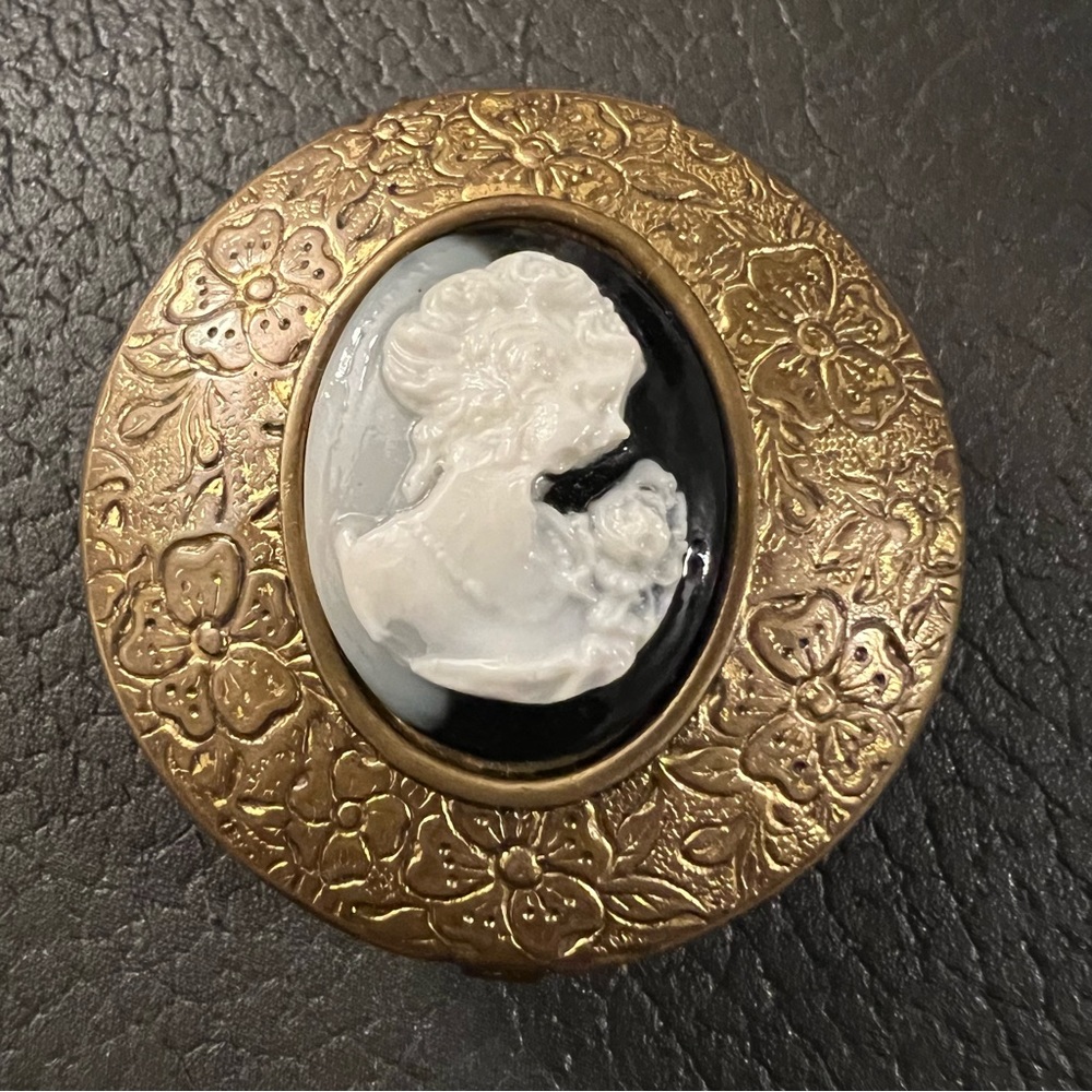 Antique vintage, black & gold cameo round pill box organizer